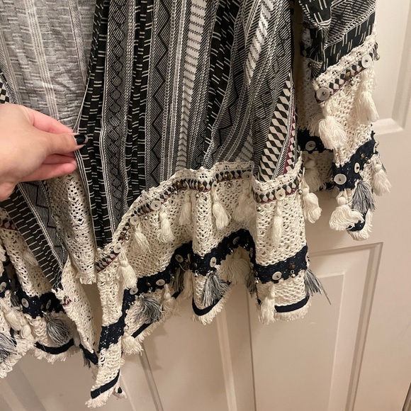 Philosophy Boho Kimono-style cardigan - Picture 5 of 7